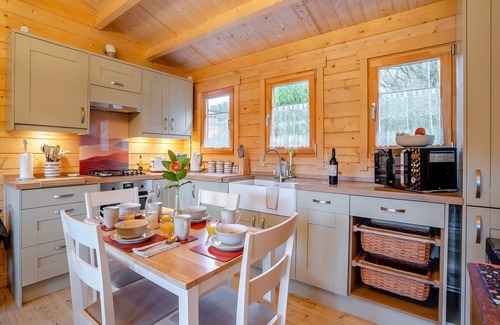 Ammanford Cottage | 2 bedroom accommodation in Garnant Ammanford