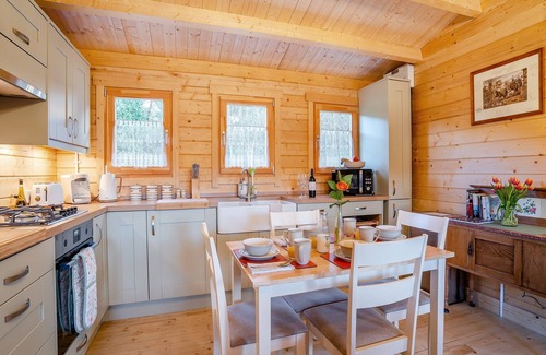 Ammanford Cottage | 2 bedroom accommodation in Garnant Ammanford