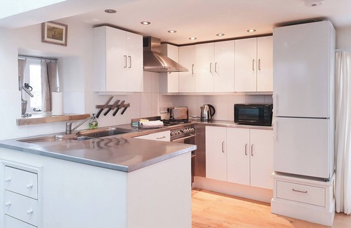 Wells-next-the-Sea Cottage | 2 bedroom accommodation in Wells-next-the-Sea