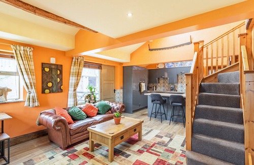 Sutton-in-Craven Cottage | 2 bedroom accommodation in Glusburn, near Skipton
