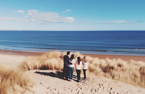 Cresswell House | 2 bedroom accommodation in Cresswell beach