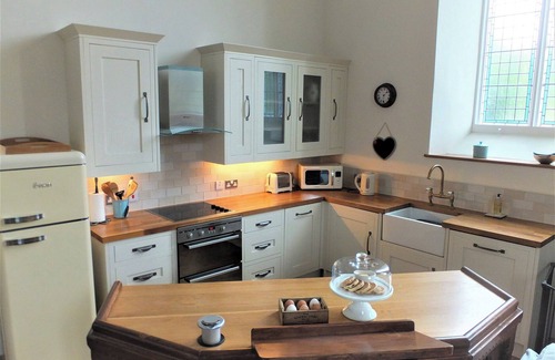 Whitland Cottage | 2 bedroom accommodation in near Whitland