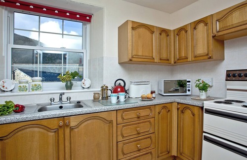 Newton Abbot Cottage | 2 bedroom accommodation in Widecombe-in-the-Moor, near Bovey Tracey