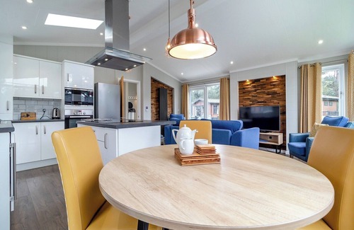 Pentney Ski Chalet | 2 bedroom accommodation in Pentney, King&rsquo;s Lynn