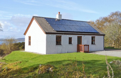 Lochgilphead Cottage | 2 bedroom accommodation in Achnamara, near Lochgilphead