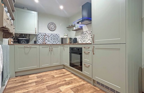 Caernarfon Cottage | 2 bedroom accommodation in Carmel, near Caernarfon