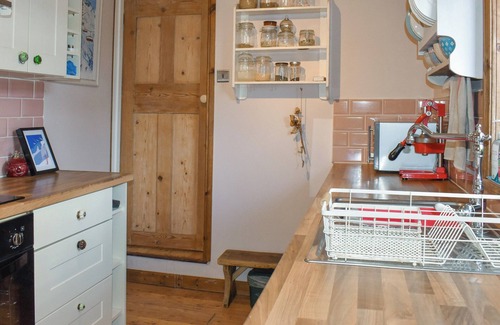 East Cowes Cottage | 2 bedroom accommodation in East Cowes