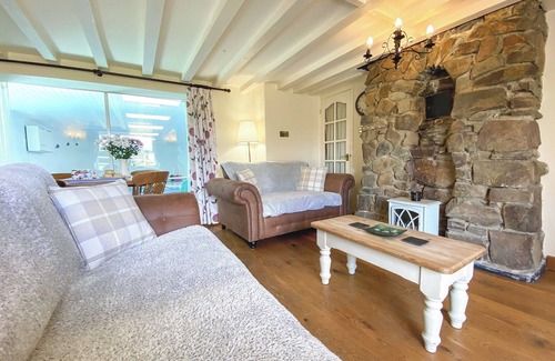 Holsworthy Cottage | 2 bedroom accommodation in Pyworthy, near Holsworthy