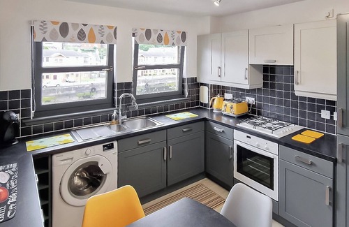 Kirkcaldy Cottage | 2 bedroom accommodation in Kirkcaldy