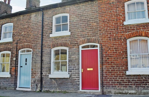 Pickering Cottage | 2 bedroom accommodation in Pickering