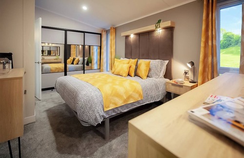 Castle Douglas Cabin | 2 bedroom accommodation in Sandgreen