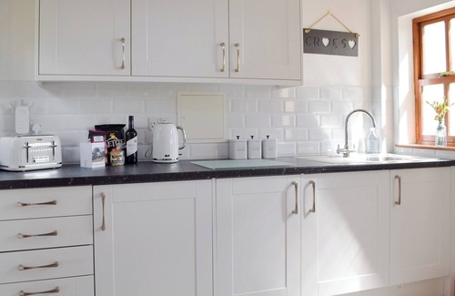 Cardigan Cottage | 2 bedroom accommodation in Llechryd, near Cardigan