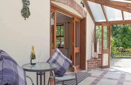 Cardigan Cottage | 2 bedroom accommodation in Llechryd, near Cardigan