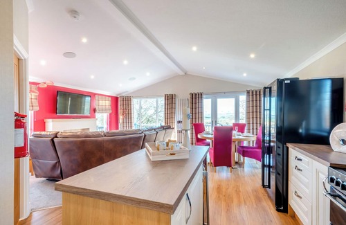 Dumfries Ski Chalet | 2 bedroom accommodation in Dumfries, Dumfries & Galloway