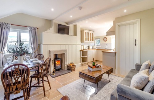 Monmouth Cottage | 2 bedroom accommodation in Monmouth