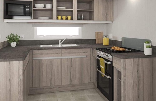 Ningwood House | 2 bedroom accommodation in Newbridge, Nr Yarmouth