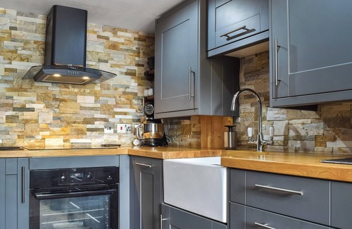 Hook Norton Cottage | 2 bedroom accommodation in Hook Norton, near Chipping Norton