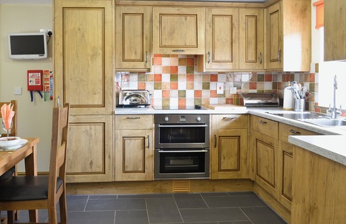 Glandyfi Cottage | 2 bedroom accommodation in Talybont, near Aberystwyth