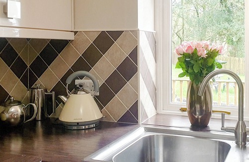 Llanfihangel-Ystrad Cottage | 2 bedroom accommodation in Dihewyd, near Aberaeron