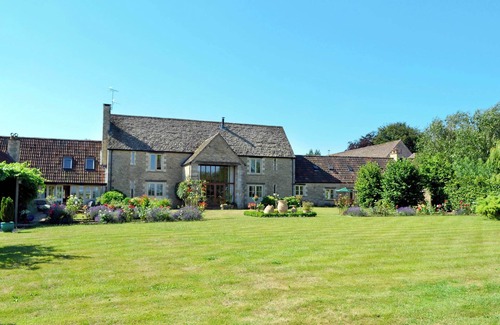 Laverton Cottage | 2 bedroom accommodation in Tarlton, Cirencester