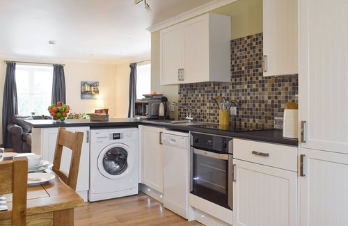Rumbling Bridge Cottage | 2 bedroom accommodation in Kinross