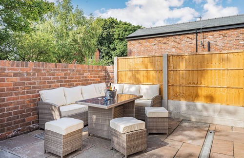 Lytham St. Anne's Cottage | 2 bedroom accommodation in Lytham