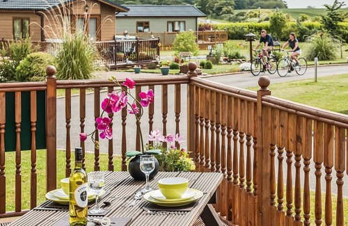 Tunstall Ski Chalet | 2 bedroom accommodation in Tunstall, Nr Hull