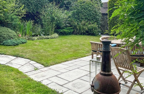 Wooburn Moor Cottage | 2 bedroom accommodation in Penn
