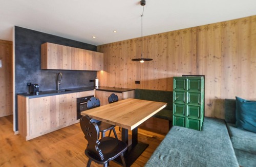 Maranza Apartment | 2 bedroom accommodation in Maranza