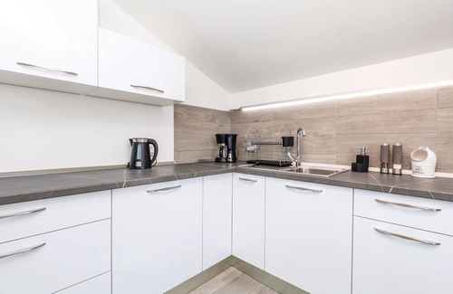 Tulisevica Apartment | 2 bedroom amazing apartment in Lovran