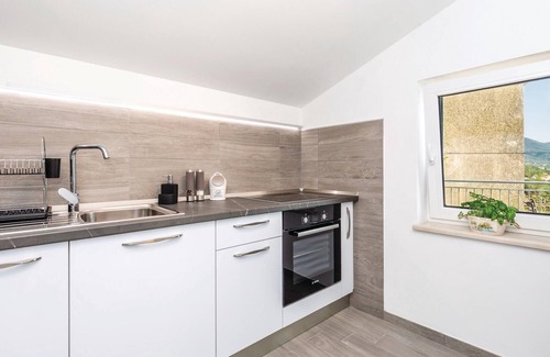 Tulisevica Apartment | 2 bedroom amazing apartment in Lovran