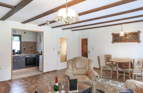Flammersfeld House | 2 bedroom amazing home in Flammersfeld