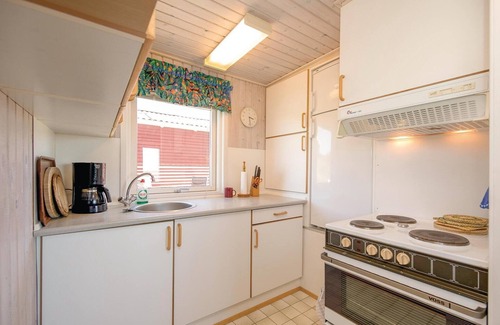 Lonstrup House | 2 bedroom amazing home in Hjørring