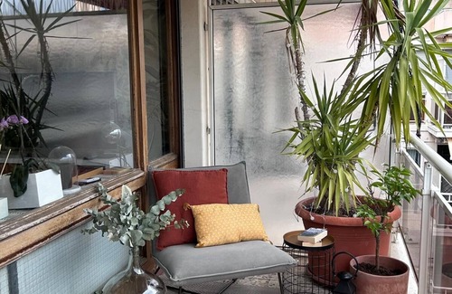 Est Apartment | 2 Bedroom Apartment in Aix-en-Provence