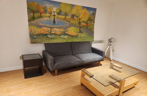 Gay Village Apartment | 2 bedroom apartment at the heart of Montreal. Minimum stay 31 days
