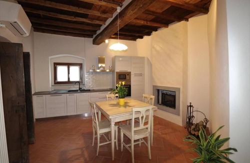 Dicomano Apartment | 2 Bedroom Apartment - Colonica 1
