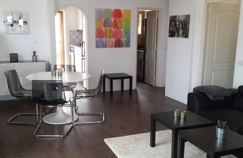 Benalmadena Costa Apartment | 2 Bedroom Apartment in Pueblo Evita with Sea View, Wi-Fi and Air Conditioning