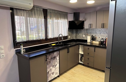 Nea Fokaia Apartment | 2-bedroom apartment Family Friendly in Nea Fokea.