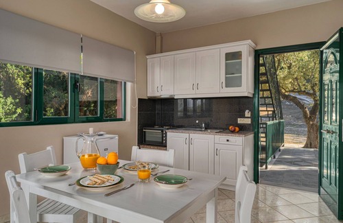 Marathias Apartment | 2-Bedroom Apartment A2 (1stF) - Anatoli Apartments