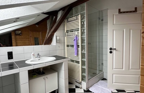 Gasteig Apartment | 2 Bedroom Apartment in Neubeuern