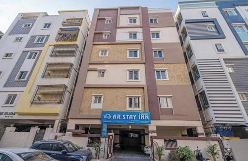 Kukatpally Housing Board Colony Apartment | 2-bedroom apartment in welcoming Hyderabad with AC, WiFi