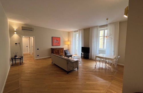 Como Apartment | 2 Bedroom Apartment in Como