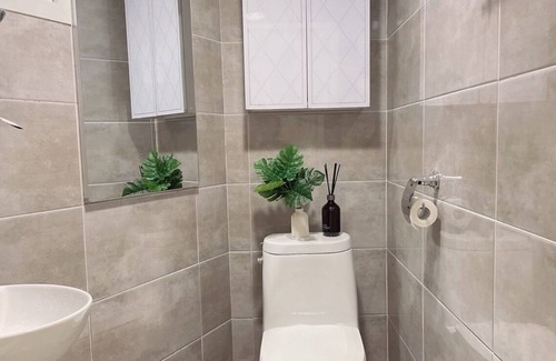 Yongsan-gu Apartment | 2-bedroom apartment in enjoyable Seoul,Itaewon with WiFi, AC
