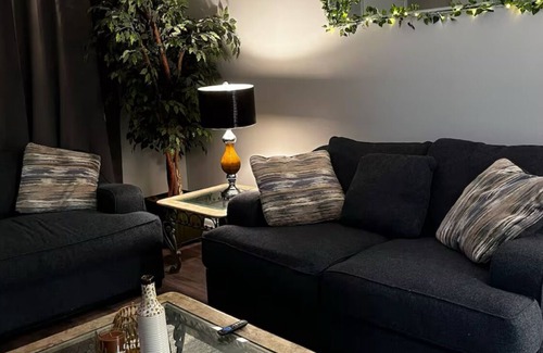 Sun Bay South Apartment | 2-bedroom apartment in fabulous Tampa with WiFi, AC full kitchen
