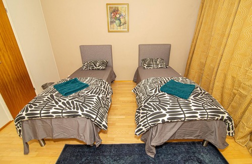 Turku Apartment | 2-Bedroom Apartment in Heart of Turku City Center near train station