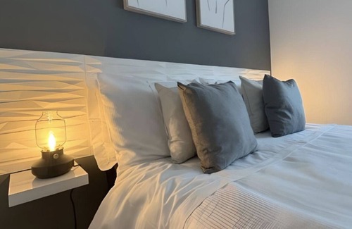 Riverside Apartment | 2 Bedroom Apartment, Principality Stadium