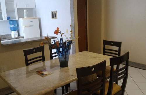 Praia do Morro Apartment | 2 bedroom apartment with 1 suite and 2 parking spaces, in the Praia Center shopping mall building