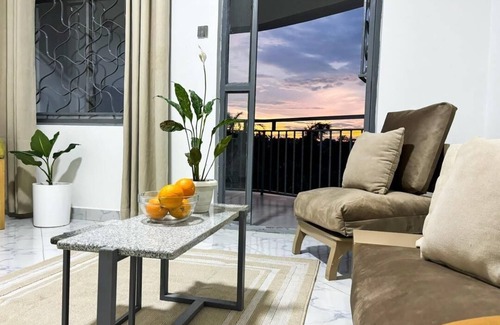 Entebbe House | 2 Bedroom Apartment w/Palm View Balcony Ensuite Bathrooms Entebbe
