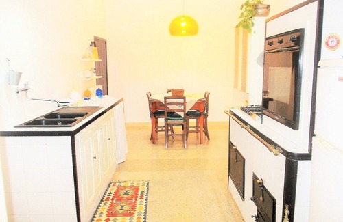Lecce Historic Center Apartment | 2 bedroom apt - historical building - private parking