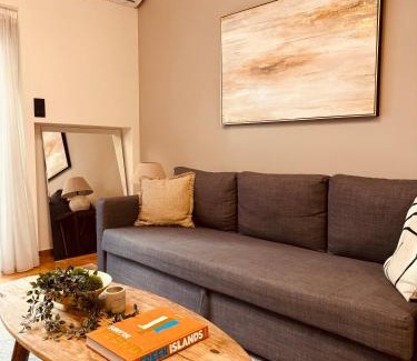 Kolonaki Apartment | 2 BedRoom Apt - Live Like a Local in Kolonaki